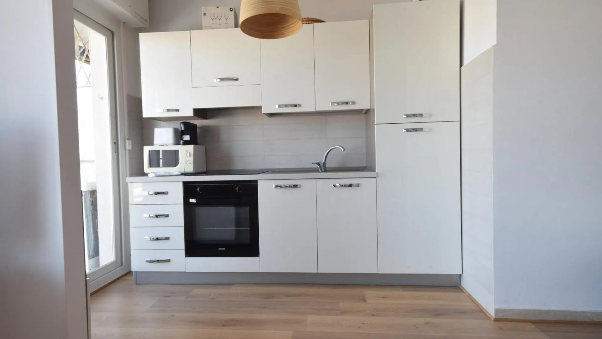 L'Aiglon Appartement Airco In The Town Center For 4 By Sunset 앙티브